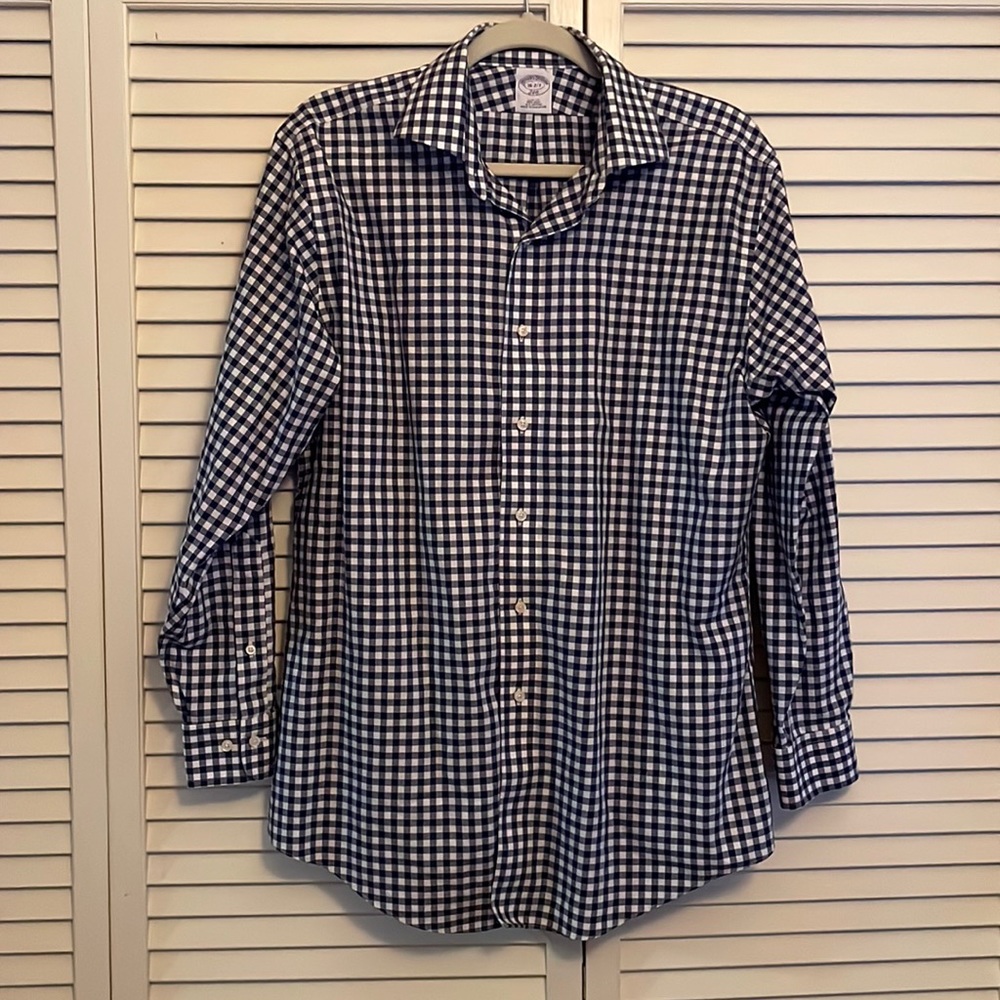 Brooks Brothers Long-Sleeved Button Down